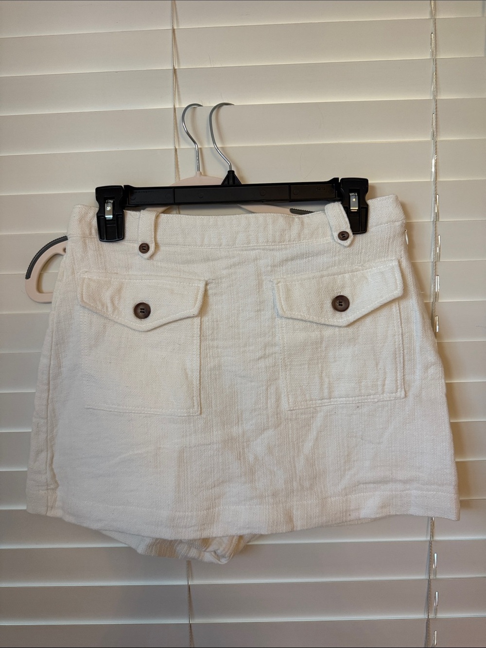 Zara White Textured High-Rise Pocket Skort